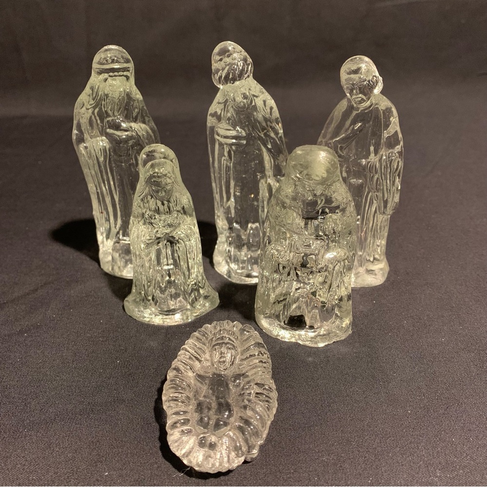 Vintage 6 pc Clear Glass Miniature Nativity Set Christmas